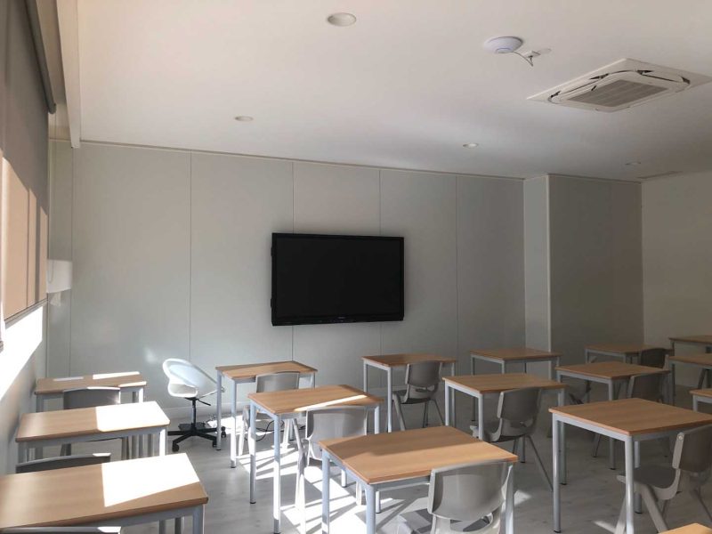Paineis magnéticos de porcelana branca magnética com abertura para televisor St Peters 1